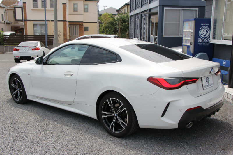 BMW 4シリーズ 420i ｸｰﾍﾟMｽﾎﾟｰﾂ 1ｵｰﾅ ﾋｰﾀｰ黒革 追従ACC 渋滞ﾊﾝｽﾞｵﾌ LEDﾍｯﾄﾞﾗｲﾄ ｵｰﾄﾊｲﾋﾞｰﾑ ﾜｲﾔﾚｽ充電 ﾀｯﾁ画面HDDﾅﾋﾞｱｯﾌﾟﾙｶｰﾌﾟﾚｲ BMWﾗｲﾌﾞｺｯｸﾋﾟｯﾄ ｱﾝﾋﾞｴﾝﾄﾗｲﾄ Hi-fiｽﾋﾟｰｶｰ 追従ACC ﾊﾟｰｷﾝｸﾞｱｼｽﾄ BMWﾗｲﾌﾞｺｯｸﾋﾟｯﾄﾞ2年保証