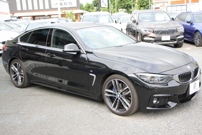 BMW 4シリーズ 420i ｸﾞﾗﾝｸｰﾍﾟｲﾝｽﾀｲﾙｽﾎﾟｰﾂ 300台限定車 後期ﾓﾃﾞﾙ ﾋｰﾀｰ黒革 ｱﾀﾞﾌﾟﾃｨﾌﾞMｻｽ 19AW Mspﾌﾞﾚｰｷ HUD 追従ACC 液晶ﾒｰﾀｰ LEDﾍｯﾄﾞﾗｲﾄ&LEDﾃｰﾙ ﾀｯﾁ画面HDDﾅﾋﾞﾌﾙｾｸﾞTV 電動ﾄﾗﾝｸ 衝突軽減ﾌﾞﾚｰｷ 車線逸脱警告 歩行者警告 2年保証