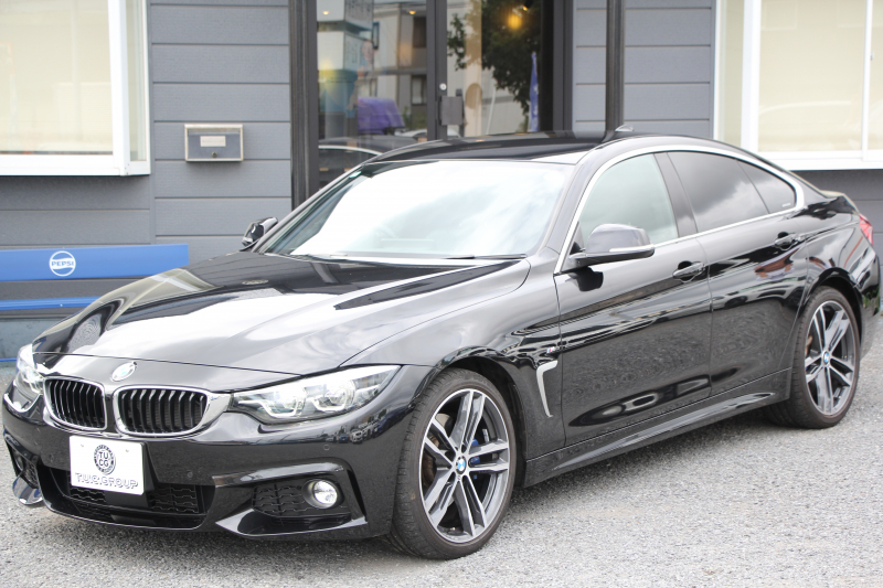 BMW 4シリーズ 420i ｸﾞﾗﾝｸｰﾍﾟｲﾝｽﾀｲﾙｽﾎﾟｰﾂ 300台限定車 後期ﾓﾃﾞﾙ ﾋｰﾀｰ黒革 ｱﾀﾞﾌﾟﾃｨﾌﾞMｻｽ 19AW Mspﾌﾞﾚｰｷ HUD 追従ACC 液晶ﾒｰﾀｰ LEDﾍｯﾄﾞﾗｲﾄ&LEDﾃｰﾙ ﾀｯﾁ画面HDDﾅﾋﾞﾌﾙｾｸﾞTV 電動ﾄﾗﾝｸ 衝突軽減ﾌﾞﾚｰｷ 車線逸脱警告 歩行者警告 2年保証