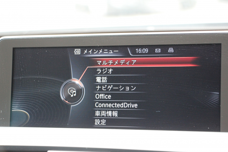 BMW 3シリーズ 320i ｸﾞﾗﾝﾂｰﾘｽﾓ Mｽﾎﾟｰﾂ 追従ACC 衝突軽減ﾌﾞﾚｰｷ 車線逸脱警告 歩行者警告 ﾀｯﾁﾊﾟｯﾄﾞ対応HDDﾅﾋﾞ電動ﾄﾗﾝｸ Mｽﾎﾟｰﾂｴｱﾛ 18AW ﾒﾓﾘｰ付電動ｼｰﾄ ETC2.0 ｽﾏｰﾄｷｰ ﾊﾟﾄﾞﾙｼﾌﾄ 電動ﾘｱｳｲﾝｸﾞ2年保証