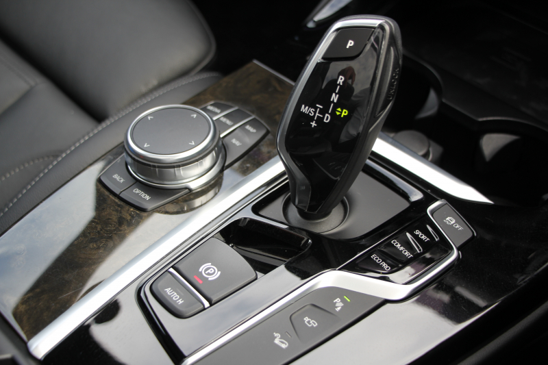 BMW X3 M40d 326馬力 3.0Lﾃﾞｨｰｾﾞﾙﾀｰﾎﾞﾊﾟﾉﾗﾏｻﾝﾙｰﾌ 全席ﾋｰﾀｰ黒革 ﾘｱｼｰﾄ可倒調整 ｱﾝﾋﾞｴﾝﾄﾗｲﾄ 21AW 追従ACC HUD 液晶ﾒｰﾀｰ ｽﾃｱﾘﾝｸﾞｻﾎﾟｰﾄ ﾀｯﾁ画面HDDﾅﾋﾞ360度ｶﾒﾗ LEDﾍｯﾄﾞﾗｲﾄ ｵｰﾄﾊｲﾋﾞｰﾑ 専用ﾃﾞﾌ&ﾌﾞﾚｰｷ 2年保証