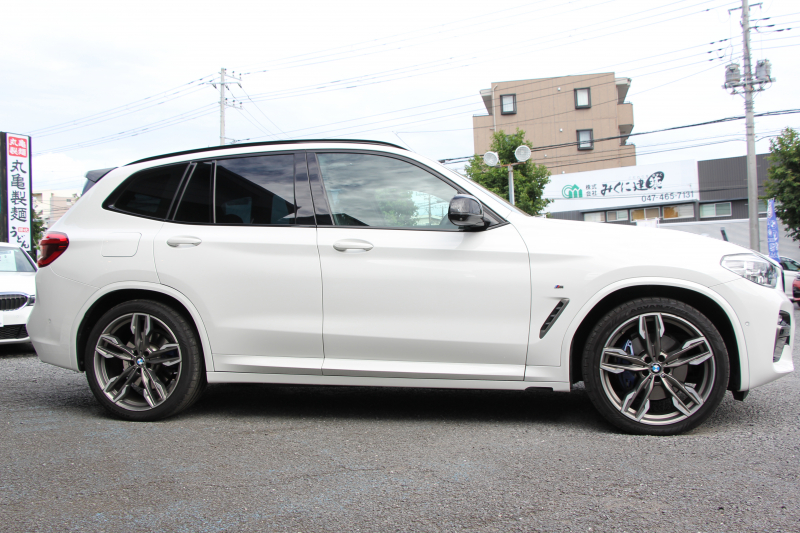 BMW X3 M40d 326馬力 3.0Lﾃﾞｨｰｾﾞﾙﾀｰﾎﾞﾊﾟﾉﾗﾏｻﾝﾙｰﾌ 全席ﾋｰﾀｰ黒革 ﾘｱｼｰﾄ可倒調整 ｱﾝﾋﾞｴﾝﾄﾗｲﾄ 21AW 追従ACC HUD 液晶ﾒｰﾀｰ ｽﾃｱﾘﾝｸﾞｻﾎﾟｰﾄ ﾀｯﾁ画面HDDﾅﾋﾞ360度ｶﾒﾗ LEDﾍｯﾄﾞﾗｲﾄ ｵｰﾄﾊｲﾋﾞｰﾑ 専用ﾃﾞﾌ&ﾌﾞﾚｰｷ 2年保証