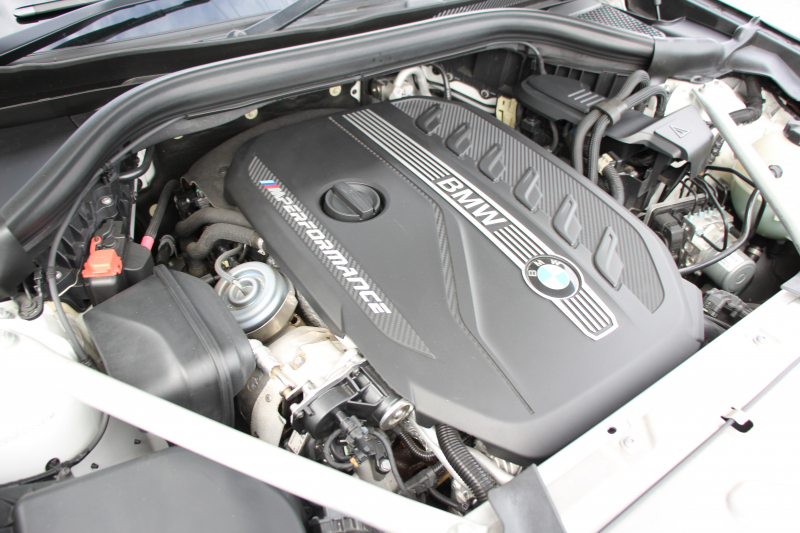 BMW X3 M40d 326馬力 3.0Lﾃﾞｨｰｾﾞﾙﾀｰﾎﾞﾊﾟﾉﾗﾏｻﾝﾙｰﾌ 全席ﾋｰﾀｰ黒革 ﾘｱｼｰﾄ可倒調整 ｱﾝﾋﾞｴﾝﾄﾗｲﾄ 21AW 追従ACC HUD 液晶ﾒｰﾀｰ ｽﾃｱﾘﾝｸﾞｻﾎﾟｰﾄ ﾀｯﾁ画面HDDﾅﾋﾞ360度ｶﾒﾗ LEDﾍｯﾄﾞﾗｲﾄ ｵｰﾄﾊｲﾋﾞｰﾑ 専用ﾃﾞﾌ&ﾌﾞﾚｰｷ 2年保証