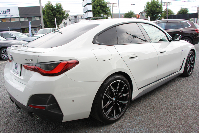 BMW 4シリーズ 420i ｸﾞﾗﾝｸｰﾍﾟMｽﾎﾟｰﾂ ﾊｲﾗｲﾝ ｻｳﾝﾄﾞP ｺﾝﾌｫｰﾄP 1ｵﾅ ﾋｰﾀｰ黒革 ﾊｰﾏﾝｶｰﾄﾞﾝ ﾌﾙｾｸﾞTV 360度ｶﾒﾗ ｵﾌﾟｼｮﾝ19AW 渋滞ﾊﾝｽﾞｵﾌ 追従ACC ｱｯﾌﾟﾙｶｰﾌﾟﾚｲ LEDﾍｯﾄﾞﾗｲﾄ ｱﾝﾋﾞｴﾝﾄﾗｲﾄ ﾜｲﾔﾚｽ充電 Mﾘｱｽﾎﾟｲﾗｰ 電動ﾄﾗﾝｸ 2年保証