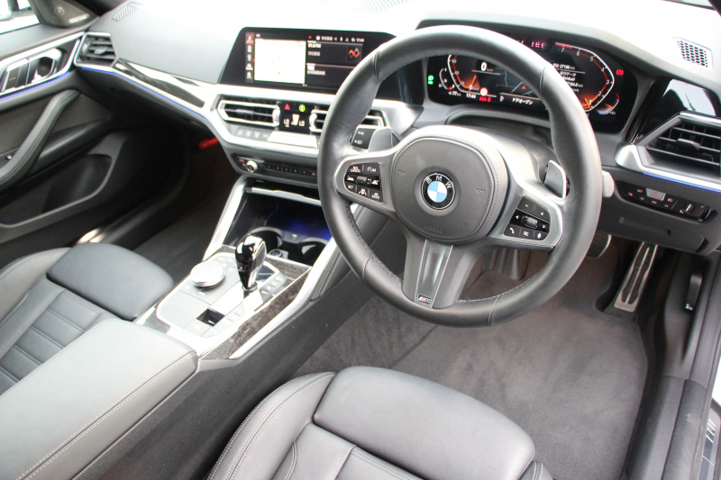 BMW 4シリーズ 420i ｸﾞﾗﾝｸｰﾍﾟMｽﾎﾟｰﾂ ﾊｲﾗｲﾝ ｻｳﾝﾄﾞP ｺﾝﾌｫｰﾄP 1ｵﾅ ﾋｰﾀｰ黒革 ﾊｰﾏﾝｶｰﾄﾞﾝ ﾌﾙｾｸﾞTV 360度ｶﾒﾗ ｵﾌﾟｼｮﾝ19AW 渋滞ﾊﾝｽﾞｵﾌ 追従ACC ｱｯﾌﾟﾙｶｰﾌﾟﾚｲ LEDﾍｯﾄﾞﾗｲﾄ ｱﾝﾋﾞｴﾝﾄﾗｲﾄ ﾜｲﾔﾚｽ充電 Mﾘｱｽﾎﾟｲﾗｰ 電動ﾄﾗﾝｸ 2年保証