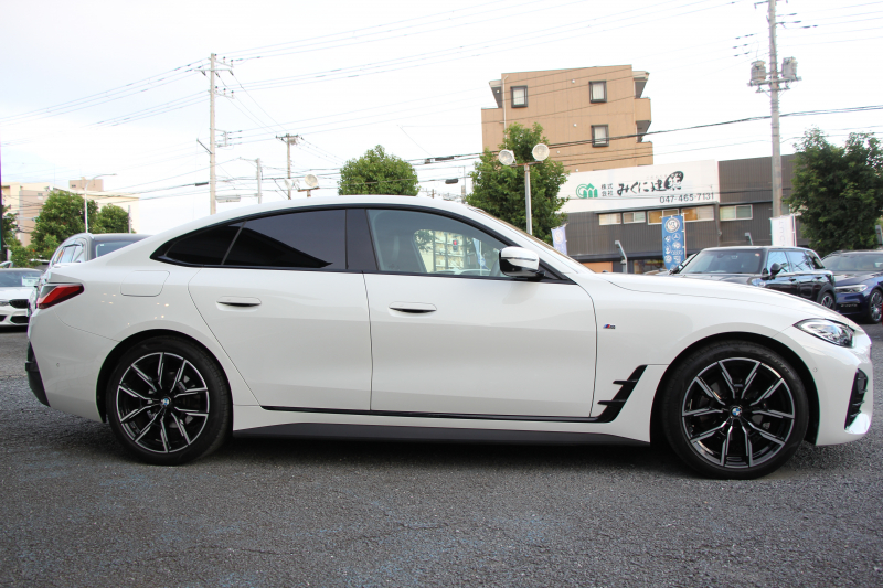 BMW 4シリーズ 420i ｸﾞﾗﾝｸｰﾍﾟMｽﾎﾟｰﾂ ﾊｲﾗｲﾝ ｻｳﾝﾄﾞP ｺﾝﾌｫｰﾄP 1ｵﾅ ﾋｰﾀｰ黒革 ﾊｰﾏﾝｶｰﾄﾞﾝ ﾌﾙｾｸﾞTV 360度ｶﾒﾗ ｵﾌﾟｼｮﾝ19AW 渋滞ﾊﾝｽﾞｵﾌ 追従ACC ｱｯﾌﾟﾙｶｰﾌﾟﾚｲ LEDﾍｯﾄﾞﾗｲﾄ ｱﾝﾋﾞｴﾝﾄﾗｲﾄ ﾜｲﾔﾚｽ充電 Mﾘｱｽﾎﾟｲﾗｰ 電動ﾄﾗﾝｸ 2年保証