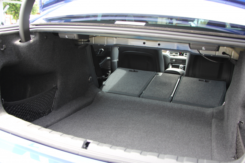BMW 3シリーズ 320i Mｽﾎﾟｰﾂ ﾊｲﾗｲﾝ ｺﾝﾌｫｰﾄP ﾌﾞﾗｯｸﾚｻﾞｰ ｼｰﾄﾋｰﾀｰ ﾊｰﾏﾝｶｰﾄﾞﾝ 追従ACC 電動ﾄﾗﾝｸ ｽﾃｱﾘﾝｸﾞｻﾎﾟｰﾄ ﾀｯﾁ画面HDDﾅﾋﾞｱｯﾌﾟﾙｶｰﾌﾟﾚｲ ﾊﾟｰｷﾝｸﾞｱｼｽﾄ+ 360ｶﾒﾗ LEDﾍｯﾄﾞﾗｲﾄ ｵｰﾄﾊｲﾋﾞｰﾑ 専用ｴｱﾛ ﾜｲﾔﾚｽ充電 2年保証