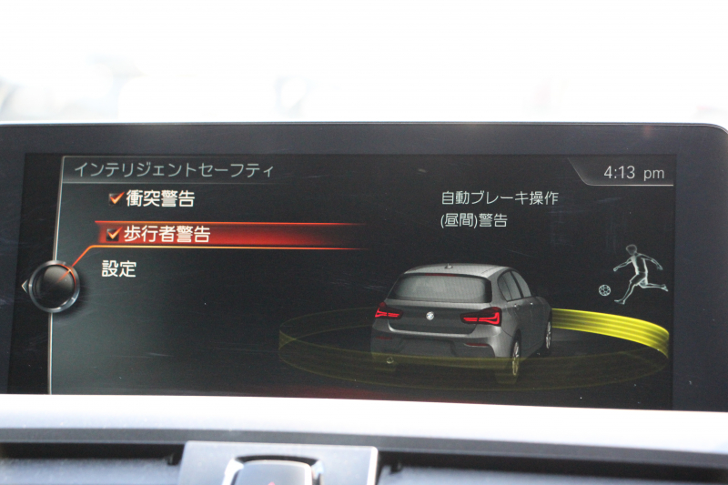 BMW 1シリーズ M140i 後期 1ｵｰﾅ 340馬力 直6ﾀｰﾎﾞB58新ｴﾝｼﾞﾝ LEDﾍｯﾄﾞﾗｲﾄ KW車高調 ﾊｰﾏﾝｶｰﾄﾞﾝ 専用ﾌﾞﾚｰｷ BBS18AW HDDﾅﾋﾞ衝突軽減ﾌﾞﾚｰｷ 車線逸脱警告 歩行者警告 ﾌﾞﾚｰｷ付ｸﾙｺﾝ 専用ｴｱﾛ 後輪駆動 8速AT 2年保証