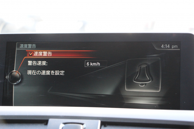 BMW 1シリーズ M140i 後期 1ｵｰﾅ 340馬力 直6ﾀｰﾎﾞB58新ｴﾝｼﾞﾝ LEDﾍｯﾄﾞﾗｲﾄ KW車高調 ﾊｰﾏﾝｶｰﾄﾞﾝ 専用ﾌﾞﾚｰｷ BBS18AW HDDﾅﾋﾞ衝突軽減ﾌﾞﾚｰｷ 車線逸脱警告 歩行者警告 ﾌﾞﾚｰｷ付ｸﾙｺﾝ 専用ｴｱﾛ 後輪駆動 8速AT 2年保証