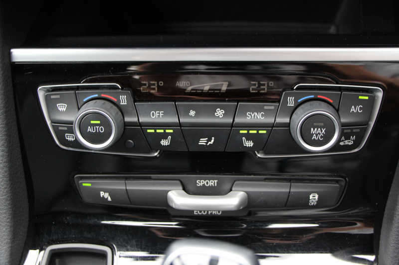 BMW 2シリーズ 218d ｸﾞﾗﾝﾂｱﾗｰ ﾗｸﾞｼﾞｭｱﾘｰ 1ｵﾅ 最終ﾓﾃﾞﾙ 型式変更後3DA-6W20 3列7人乗り ADｱｸﾃｨﾌﾞｾｰﾌﾃｨ&ｺﾝﾌｫｰﾄP 追従ACC HUD ﾋｰﾀｰ黒革 ﾌﾙｾｸﾞTV DVD&CD再生 電動ﾄﾗﾝｸ LEDﾍｯﾄﾞﾗｲﾄ ﾒﾓﾘｰ付電動ｼｰﾄ ﾀｯﾁ画面HDDﾅﾋﾞPｱｼｽﾄ 2年保証
