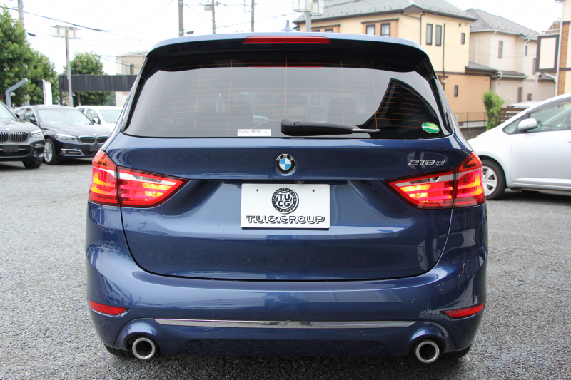 BMW 2シリーズ 218d ｸﾞﾗﾝﾂｱﾗｰ ﾗｸﾞｼﾞｭｱﾘｰ 1ｵﾅ 最終ﾓﾃﾞﾙ 型式変更後3DA-6W20 3列7人乗り ADｱｸﾃｨﾌﾞｾｰﾌﾃｨ&ｺﾝﾌｫｰﾄP 追従ACC HUD ﾋｰﾀｰ黒革 ﾌﾙｾｸﾞTV DVD&CD再生 電動ﾄﾗﾝｸ LEDﾍｯﾄﾞﾗｲﾄ ﾒﾓﾘｰ付電動ｼｰﾄ ﾀｯﾁ画面HDDﾅﾋﾞPｱｼｽﾄ 2年保証