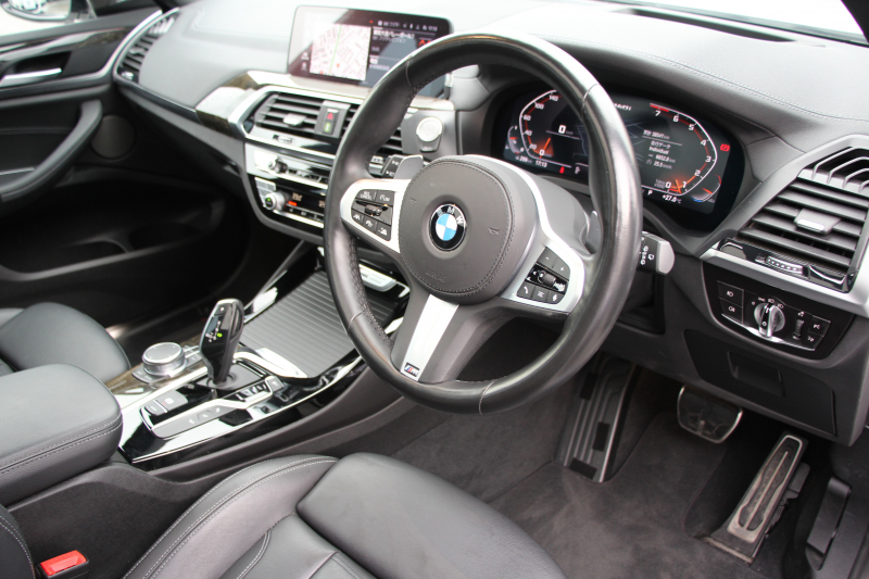 BMW X3 M40i ｾﾚｸﾄP 1ｵﾅ ﾊﾟﾉﾗﾏｻﾝﾙｰﾌ 全席ﾋｰﾀｰ黒革 ﾊｰﾏﾝｶｰﾄﾞﾝ 387馬力 直6ｶﾞｿﾘﾝﾀｰﾎﾞBMWﾗｲﾌﾞｺｯｸﾋﾟｯﾄﾞMｽﾎﾟｰﾂﾌﾞﾚｰｷ Mｽﾎﾟｰﾂ ﾃﾞﾌ ﾘｱｼｰﾄ可倒調整 360度ｶﾒﾗ ﾀｯﾁ画面HDDﾅﾋﾞTV ｱｯﾌﾟﾙｶｰﾌﾟﾚｲ LEDﾍｯﾄﾞﾗｲﾄ 電動ﾄﾗﾝｸ 2年保証