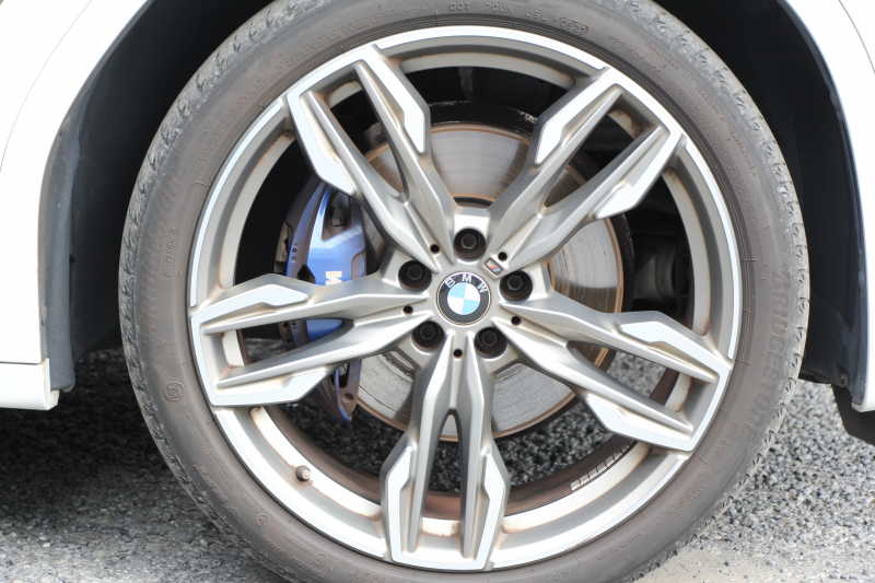 BMW X3 M40i ｾﾚｸﾄP 1ｵﾅ ﾊﾟﾉﾗﾏｻﾝﾙｰﾌ 全席ﾋｰﾀｰ黒革 ﾊｰﾏﾝｶｰﾄﾞﾝ 387馬力 直6ｶﾞｿﾘﾝﾀｰﾎﾞBMWﾗｲﾌﾞｺｯｸﾋﾟｯﾄﾞMｽﾎﾟｰﾂﾌﾞﾚｰｷ Mｽﾎﾟｰﾂ ﾃﾞﾌ ﾘｱｼｰﾄ可倒調整 360度ｶﾒﾗ ﾀｯﾁ画面HDDﾅﾋﾞTV ｱｯﾌﾟﾙｶｰﾌﾟﾚｲ LEDﾍｯﾄﾞﾗｲﾄ 電動ﾄﾗﾝｸ 2年保証
