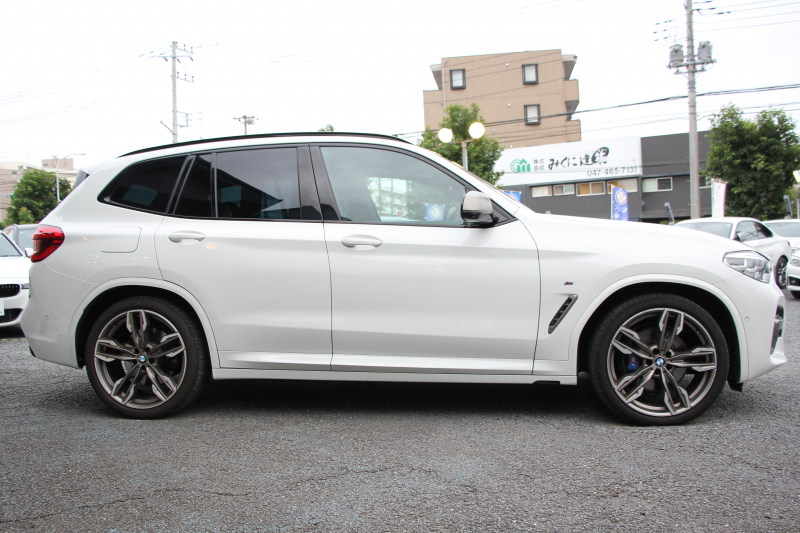 BMW X3 M40i ｾﾚｸﾄP 1ｵﾅ ﾊﾟﾉﾗﾏｻﾝﾙｰﾌ 全席ﾋｰﾀｰ黒革 ﾊｰﾏﾝｶｰﾄﾞﾝ 387馬力 直6ｶﾞｿﾘﾝﾀｰﾎﾞBMWﾗｲﾌﾞｺｯｸﾋﾟｯﾄﾞMｽﾎﾟｰﾂﾌﾞﾚｰｷ Mｽﾎﾟｰﾂ ﾃﾞﾌ ﾘｱｼｰﾄ可倒調整 360度ｶﾒﾗ ﾀｯﾁ画面HDDﾅﾋﾞTV ｱｯﾌﾟﾙｶｰﾌﾟﾚｲ LEDﾍｯﾄﾞﾗｲﾄ 電動ﾄﾗﾝｸ 2年保証