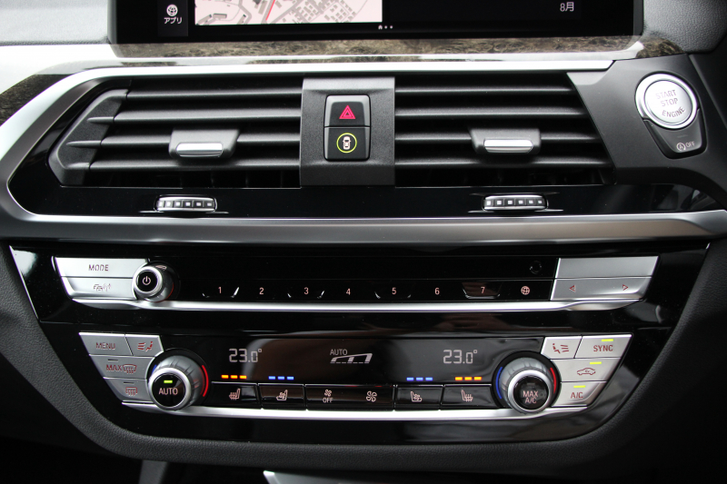 BMW X3 Xdrive20d Mｽﾎﾟｰﾂ ﾊｲﾗｲﾝ 中期 新型式3DA-UZ20 1ｵﾅ 全席ﾋｰﾀｰ黒革 ｱｸﾃｨﾌﾞﾍﾞﾝﾁﾚｰｼｮﾝ ｱﾝﾋﾞｴﾝﾄﾗｲﾄ BMWﾗｲﾌﾞｺｯｸﾋﾟｯﾄﾞHUD 変更後ﾀｯﾁ画面HDDﾅﾋﾞAppleCarPlay Hifiｽﾋﾟｰｶｰ 360度ｶﾒﾗ ｵﾌﾟｼｮﾝ20AW 追従ACC 衝突軽減ﾌﾞﾚｰｷ 2年保証