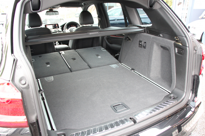 BMW X3 Xdrive20d Mｽﾎﾟｰﾂ ﾊｲﾗｲﾝ 中期 新型式3DA-UZ20 1ｵﾅ 全席ﾋｰﾀｰ黒革 ｱｸﾃｨﾌﾞﾍﾞﾝﾁﾚｰｼｮﾝ ｱﾝﾋﾞｴﾝﾄﾗｲﾄ BMWﾗｲﾌﾞｺｯｸﾋﾟｯﾄﾞHUD 変更後ﾀｯﾁ画面HDDﾅﾋﾞAppleCarPlay Hifiｽﾋﾟｰｶｰ 360度ｶﾒﾗ ｵﾌﾟｼｮﾝ20AW 追従ACC 衝突軽減ﾌﾞﾚｰｷ 2年保証