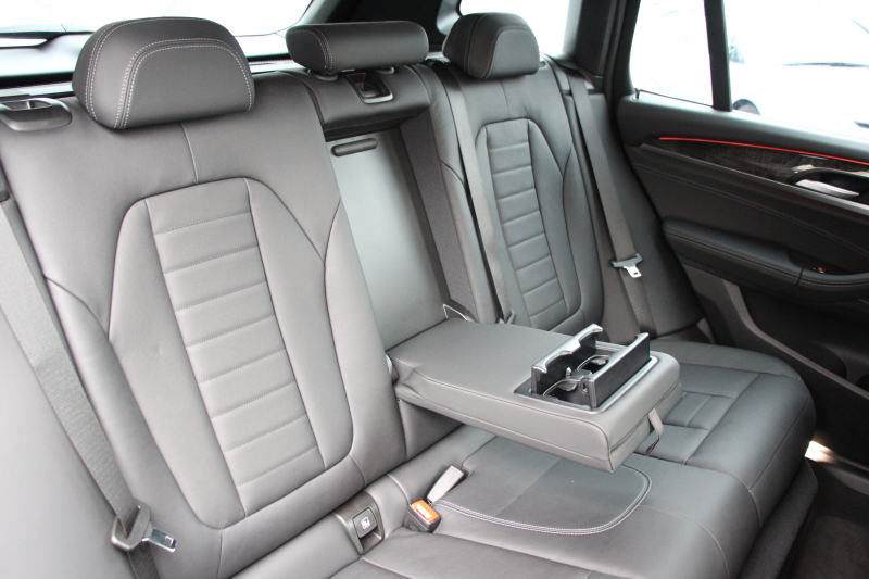 BMW X3 Xdrive20d Mｽﾎﾟｰﾂ ﾊｲﾗｲﾝ 中期 新型式3DA-UZ20 1ｵﾅ 全席ﾋｰﾀｰ黒革 ｱｸﾃｨﾌﾞﾍﾞﾝﾁﾚｰｼｮﾝ ｱﾝﾋﾞｴﾝﾄﾗｲﾄ BMWﾗｲﾌﾞｺｯｸﾋﾟｯﾄﾞHUD 変更後ﾀｯﾁ画面HDDﾅﾋﾞAppleCarPlay Hifiｽﾋﾟｰｶｰ 360度ｶﾒﾗ ｵﾌﾟｼｮﾝ20AW 追従ACC 衝突軽減ﾌﾞﾚｰｷ 2年保証