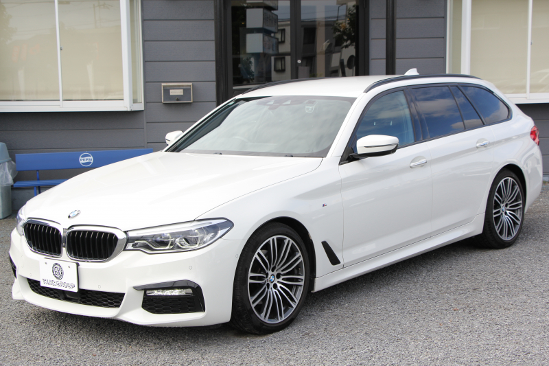 BMW 5シリーズ 523d ﾂｰﾘﾝｸﾞMｽﾎﾟｰﾂ ﾊｲﾗｲﾝ 燃費19.4㎞/L 全席ﾋｰﾀｰ黒革 HUD LEDﾍｯﾄﾞﾗｲﾄ ｵｰﾄﾊｲﾋﾞｰﾑ 追従ACC ｽﾃｱﾘﾝｸﾞｻﾎﾟｰﾄ 液晶ﾒｰﾀｰ ﾀｯﾁ画面HDDﾅﾋﾞTV 360度ｶﾒﾗ 電動ﾘｱｹﾞｰﾄ 19AW 専用ｴｱﾛ ｱﾝﾋﾞｴﾝﾄﾗｲﾄ 2年保証