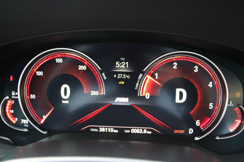 BMW 5シリーズ 523d ﾂｰﾘﾝｸﾞMｽﾎﾟｰﾂ ﾊｲﾗｲﾝ 燃費19.4㎞/L 全席ﾋｰﾀｰ黒革 HUD LEDﾍｯﾄﾞﾗｲﾄ ｵｰﾄﾊｲﾋﾞｰﾑ 追従ACC ｽﾃｱﾘﾝｸﾞｻﾎﾟｰﾄ 液晶ﾒｰﾀｰ ﾀｯﾁ画面HDDﾅﾋﾞTV 360度ｶﾒﾗ 電動ﾘｱｹﾞｰﾄ 19AW 専用ｴｱﾛ ｱﾝﾋﾞｴﾝﾄﾗｲﾄ 2年保証