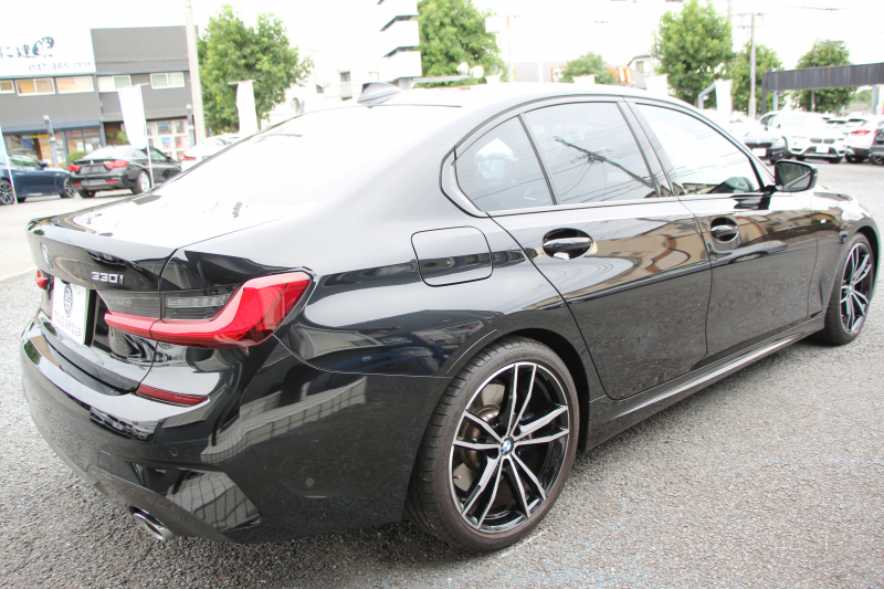 BMW 3シリーズ 330i Mｽﾎﾟｰﾂ ﾃﾞﾋﾞｭｰP ｲﾉﾍﾞｰｼｮﾝP ｺﾝﾌｫｰﾄP 高出力 258馬力 ﾋｰﾀｰ黒革 ﾚｰｻﾞｰﾗｲﾄ HUD ｼﾞｪｽﾁｬｰC 追従ACC 渋滞ﾊﾝｽﾞｵﾌ 360度ｶﾒﾗ Mｽﾎﾟｰﾂﾌﾞﾚｰｷ ﾀｯﾁ画面HDDﾅﾋﾞｱｯﾌﾟﾙｶｰﾌﾟﾚｲ 電動ﾄﾗﾝｸ ﾜｲﾔﾚｽ充電 2年保証