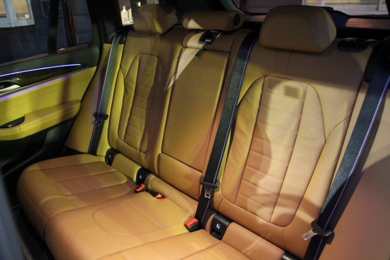 BMW X3 M40d ﾌｧｽﾄﾄﾗｯｸP 後期 ﾏｲﾙﾄﾞHV 1ｵﾅ 全席ﾋｰﾀｰ茶革 Mｽﾎﾟｰﾂｼｰﾄ Msp赤ﾌﾞﾚｰｷ Mｼｬﾄﾞｰﾗｲﾝ Mｼｰﾄﾍﾞﾙﾄ ｱﾀﾞﾌﾟﾃｨﾌﾞMｻｽ Mｽﾎﾟｰﾂﾃﾞﾌ 50thｴﾝﾌﾞﾚﾑ HUD 追従ACC 渋滞ﾊﾝｽﾞｵﾌ 340馬力 直6ｶﾃﾞｨｰｾﾞﾙﾀｰﾎﾞｱｯﾌﾟﾙｶｰﾌﾟﾚｲ 2年保証