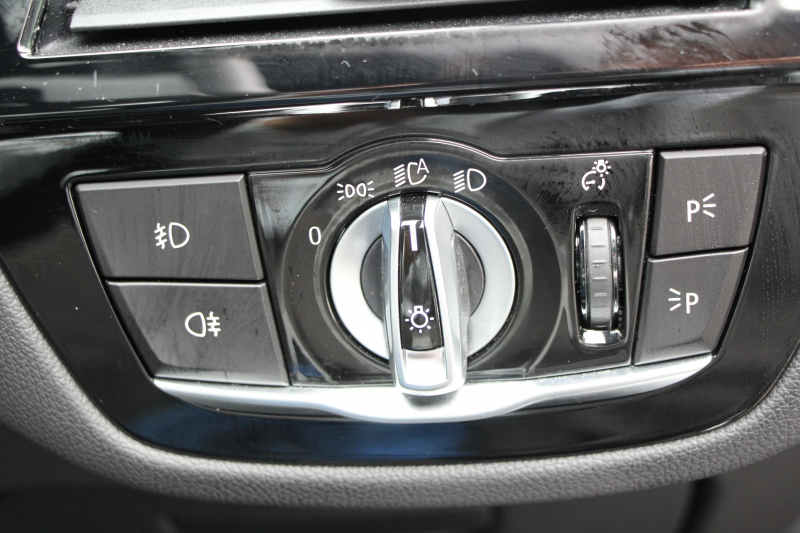 BMW 5シリーズ 523i Mｽﾎﾟｰﾂ ﾊｲﾗｲﾝ 全席ﾋｰﾀｰ黒革 HUD ｼﾞｪｽﾁｬｰｺﾝﾄﾛｰﾙ ﾜｲﾔﾚｽ充電 追従ACC ｽﾃｱﾘﾝｸﾞｻﾎﾟｰﾄ 液晶ﾒｰﾀｰ ﾀｯﾁ画面HDDﾅﾋﾞTV LEDﾍｯﾄﾞﾗｲﾄ ｵｰﾄﾊｲﾋﾞｰﾑ 360度ｶﾒﾗ 電動ﾄﾗﾝｸ 専用ｴｱﾛ ﾊﾟﾄﾞﾙｼﾌﾄ 19AW 2年保証