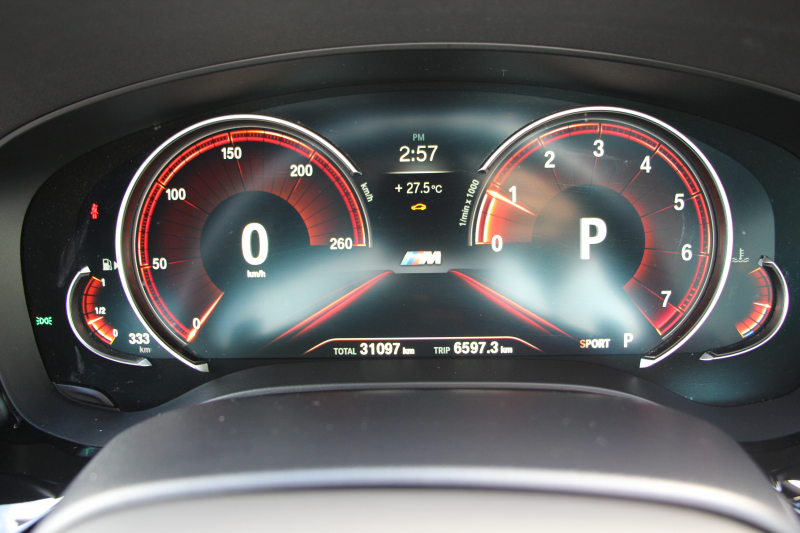 BMW 5シリーズ 523i Mｽﾎﾟｰﾂ ﾊｲﾗｲﾝ 全席ﾋｰﾀｰ黒革 HUD ｼﾞｪｽﾁｬｰｺﾝﾄﾛｰﾙ ﾜｲﾔﾚｽ充電 追従ACC ｽﾃｱﾘﾝｸﾞｻﾎﾟｰﾄ 液晶ﾒｰﾀｰ ﾀｯﾁ画面HDDﾅﾋﾞTV LEDﾍｯﾄﾞﾗｲﾄ ｵｰﾄﾊｲﾋﾞｰﾑ 360度ｶﾒﾗ 電動ﾄﾗﾝｸ 専用ｴｱﾛ ﾊﾟﾄﾞﾙｼﾌﾄ 19AW 2年保証