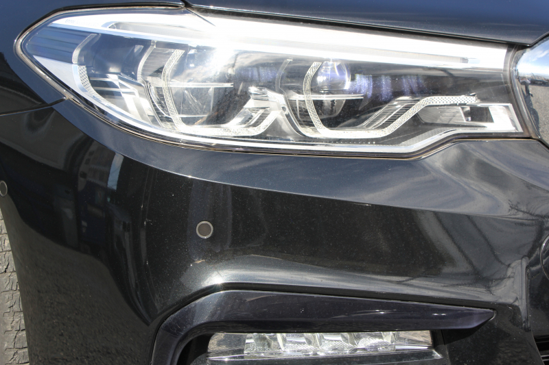 BMW 5シリーズ 523i Mｽﾎﾟｰﾂ ﾊｲﾗｲﾝ 全席ﾋｰﾀｰ黒革 HUD ｼﾞｪｽﾁｬｰｺﾝﾄﾛｰﾙ ﾜｲﾔﾚｽ充電 追従ACC ｽﾃｱﾘﾝｸﾞｻﾎﾟｰﾄ 液晶ﾒｰﾀｰ ﾀｯﾁ画面HDDﾅﾋﾞTV LEDﾍｯﾄﾞﾗｲﾄ ｵｰﾄﾊｲﾋﾞｰﾑ 360度ｶﾒﾗ 電動ﾄﾗﾝｸ 専用ｴｱﾛ ﾊﾟﾄﾞﾙｼﾌﾄ 19AW 2年保証