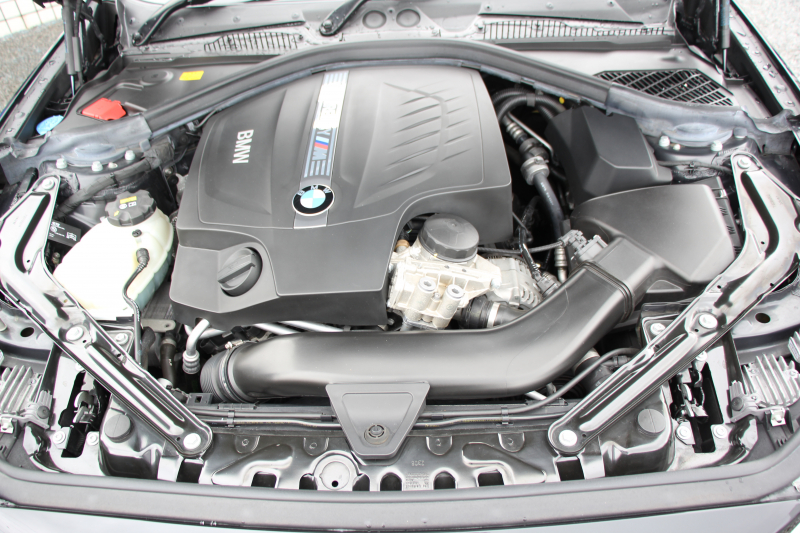 BMW Mシリーズ M2ｸｰﾍﾟMDCT 370馬力 直6ﾀｰﾎﾞ7速DCT ﾋｰﾀｰ黒革 FTPﾁｬｰｼﾞﾊﾟｲﾌﾟﾊｰﾏﾝｶｰﾄﾞﾝ HDDﾅﾋﾞBｶﾒﾗ 専用19AW 専用ﾌﾞﾚｰｷ 衝突軽減ﾌﾞﾚｰｷ 車線逸脱警告 歩行者警告 ﾌﾞﾚｰｷ付ｸﾙｺﾝ ｽﾏｰﾄｷｰ ｶｰﾎﾞﾝｲﾝﾃﾘｱﾄﾘﾑ ﾊﾟﾄﾞﾙｼﾌﾄ 2年保証