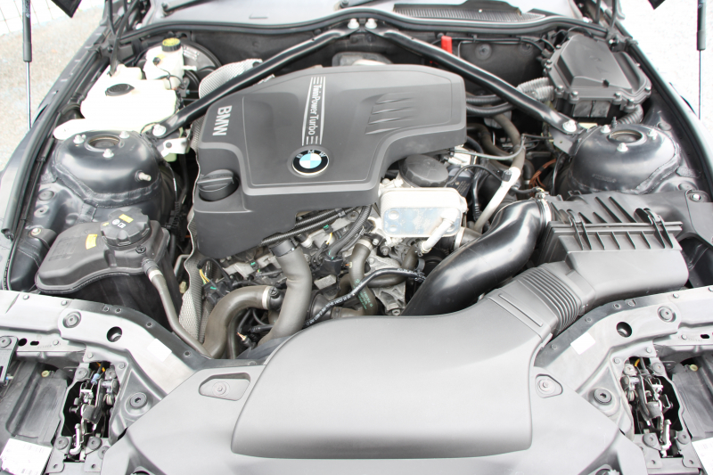 BMW Z4 Z4 Sdrive20i ﾊｲﾗｲﾝ 後期 ﾌｪｲｽﾘﾌﾄ後 新ﾃﾞｻﾞｲﾝﾍｯﾄﾞﾗｲﾄ ﾋｰﾀｰ黒革 電動ｵｰﾌﾟﾝ ｳｲﾝﾄﾞﾃﾞｨﾌﾚｸﾀｰ ﾒﾓﾘｰ付電動ｼｰﾄ 専用17AW iﾄﾞﾗｲﾌﾞHDDﾅﾋﾞBluetooth接続 ﾊﾟﾄﾞﾙｼﾌﾄ LEDﾘﾝｸﾞｷｾﾉﾝ 直噴ﾀｰﾎﾞ8速AT LEDﾘﾝｸﾞｷｾﾉﾝ 2年保証