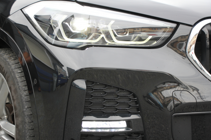 BMW X1 Xdrive18d Mｽﾎﾟｰﾂ ﾊｲﾗｲﾝ ｺﾝﾌｫｰﾄP 後期 ﾌｪｲｽﾘﾌﾄ後 ﾋｰﾀｰ黒革 追従ACC Mｼｰﾄﾍﾞﾙﾄ LEDﾍｯﾄﾞﾗｲﾄ&ﾃｰﾙ ﾀｯﾁﾊﾟﾈﾙ対応HDDﾅﾋﾞﾜｲﾔﾚｽ充電 新ﾒｰﾀｰ Pｱｼｽﾄ 電動ﾄﾗﾝｸ 衝突軽減ﾌﾞﾚｰｷ 車線逸脱警告 歩行者警告 2年保証