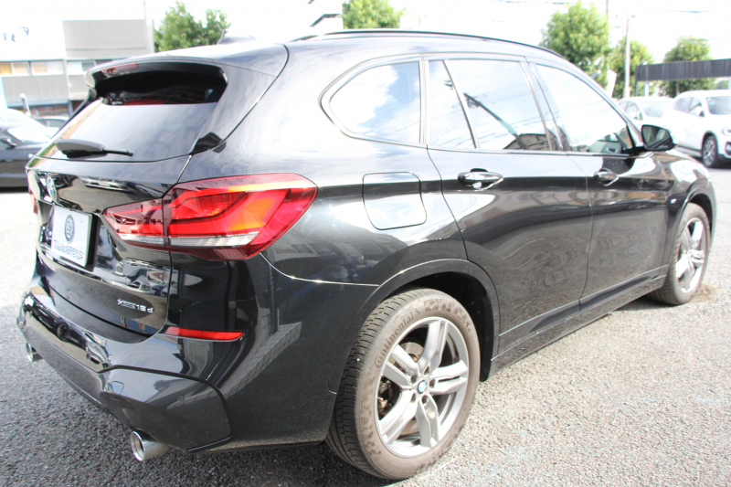 BMW X1 Xdrive18d Mｽﾎﾟｰﾂ ﾊｲﾗｲﾝ ｺﾝﾌｫｰﾄP 後期 ﾌｪｲｽﾘﾌﾄ後 ﾋｰﾀｰ黒革 追従ACC Mｼｰﾄﾍﾞﾙﾄ LEDﾍｯﾄﾞﾗｲﾄ&ﾃｰﾙ ﾀｯﾁﾊﾟﾈﾙ対応HDDﾅﾋﾞﾜｲﾔﾚｽ充電 新ﾒｰﾀｰ Pｱｼｽﾄ 電動ﾄﾗﾝｸ 衝突軽減ﾌﾞﾚｰｷ 車線逸脱警告 歩行者警告 2年保証