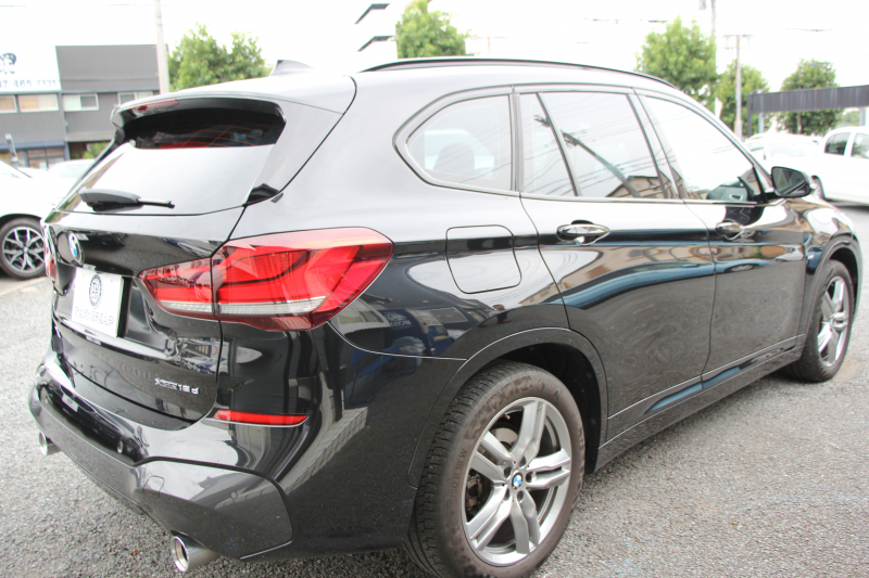 BMW X1 Xdrive18d Mｽﾎﾟｰﾂ ﾊｲﾗｲﾝ ｺﾝﾌｫｰﾄP 後期 ﾌｪｲｽﾘﾌﾄ後 ﾋｰﾀｰ黒革 追従ACC Mｼｰﾄﾍﾞﾙﾄ LEDﾍｯﾄﾞﾗｲﾄ&ﾃｰﾙ ﾀｯﾁﾊﾟﾈﾙ対応HDDﾅﾋﾞﾜｲﾔﾚｽ充電 新ﾒｰﾀｰ Pｱｼｽﾄ 電動ﾄﾗﾝｸ 衝突軽減ﾌﾞﾚｰｷ 車線逸脱警告 歩行者警告 2年保証