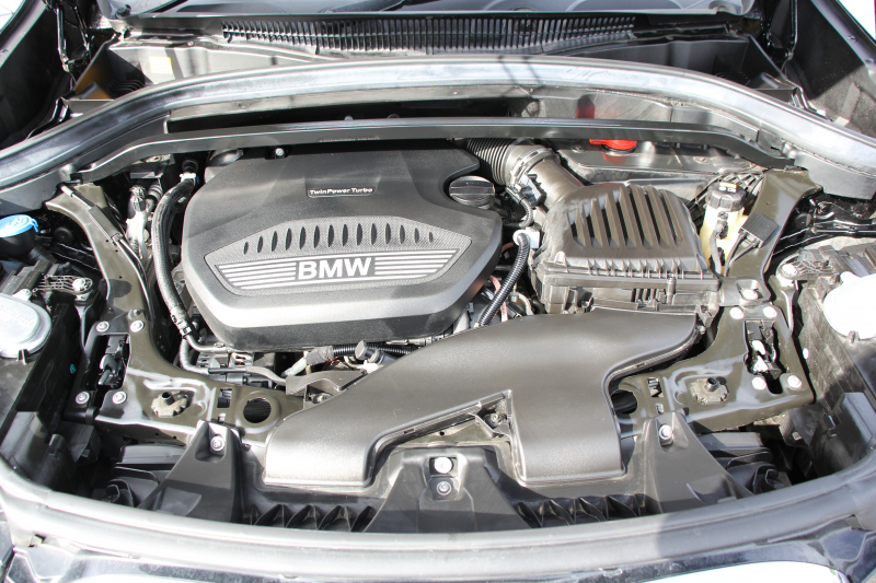 BMW X1 Xdrive18d Mｽﾎﾟｰﾂ ﾊｲﾗｲﾝ ｺﾝﾌｫｰﾄP 後期 ﾌｪｲｽﾘﾌﾄ後 ﾋｰﾀｰ黒革 追従ACC Mｼｰﾄﾍﾞﾙﾄ LEDﾍｯﾄﾞﾗｲﾄ&ﾃｰﾙ ﾀｯﾁﾊﾟﾈﾙ対応HDDﾅﾋﾞﾜｲﾔﾚｽ充電 新ﾒｰﾀｰ Pｱｼｽﾄ 電動ﾄﾗﾝｸ 衝突軽減ﾌﾞﾚｰｷ 車線逸脱警告 歩行者警告 2年保証
