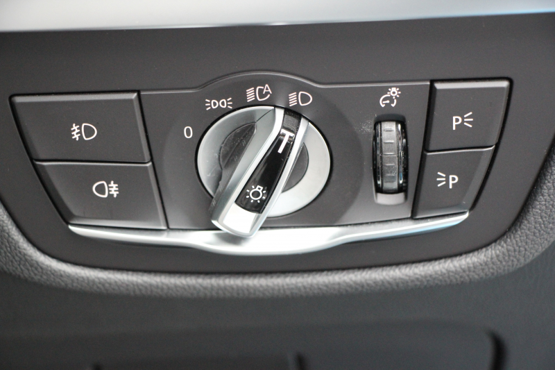 BMW X3 Xdrive20d Mｽﾎﾟｰﾂ ﾊｲﾗｲﾝ 全席ﾋｰﾀｰ黒革 HUD ﾘｱｼｰﾄ可倒調整 LEDﾍｯﾄﾞﾗｲﾄ ｵｰﾄﾊｲﾋﾞｰﾑ ﾀｯﾁﾊﾟﾈﾙ対応HDDﾅﾋﾞTV 液晶ﾒｰﾀｰ 360度ｶﾒﾗ ｽﾃｱﾘﾝｸﾞｻﾎﾟｰﾄ 追従ACC 衝突軽減ﾌﾞﾚｰｷ 電動ﾄﾗﾝｸ 専用ｴｱﾛ ﾊﾟﾄﾞﾙｼﾌﾄ 2年保証