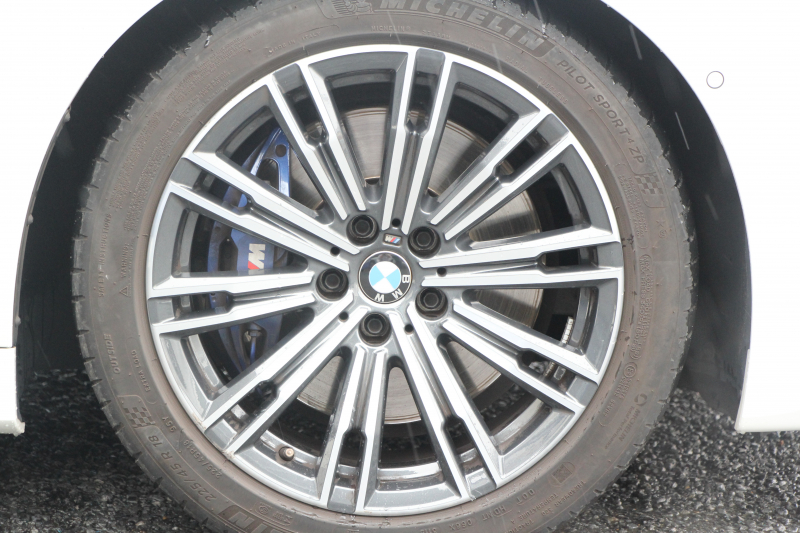 BMW 3シリーズ 330i Mｽﾎﾟｰﾂ ﾊｲﾗｲﾝ ｺﾝﾌｫｰﾄP 高出力 258馬力 ﾋｰﾀｰ黒革 追従ACC 渋滞ﾊﾝｽﾞｵﾌ 360度ｶﾒﾗ Pｱｼｽﾄﾌﾟﾗｽ LEDﾍｯﾄﾞﾗｲﾄ ｵｰﾄﾊｲﾋﾞｰﾑ Mｽﾎﾟｰﾂﾌﾞﾚｰｷ ﾀｯﾁ画面HDDﾅﾋﾞｱｯﾌﾟﾙｶｰﾌﾟﾚｲ Hifiｽﾋﾟｰｶｰ 電動ﾄﾗﾝｸ ｱﾝﾋﾞｴﾝﾄﾗｲﾄ 2年保証