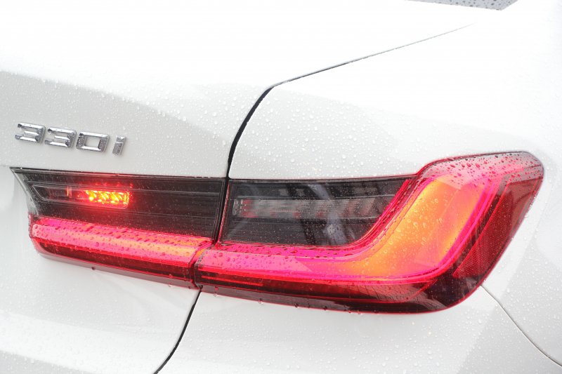 BMW 3シリーズ 330i Mｽﾎﾟｰﾂ ﾊｲﾗｲﾝ ｺﾝﾌｫｰﾄP 高出力 258馬力 ﾋｰﾀｰ黒革 追従ACC 渋滞ﾊﾝｽﾞｵﾌ 360度ｶﾒﾗ Pｱｼｽﾄﾌﾟﾗｽ LEDﾍｯﾄﾞﾗｲﾄ ｵｰﾄﾊｲﾋﾞｰﾑ Mｽﾎﾟｰﾂﾌﾞﾚｰｷ ﾀｯﾁ画面HDDﾅﾋﾞｱｯﾌﾟﾙｶｰﾌﾟﾚｲ Hifiｽﾋﾟｰｶｰ 電動ﾄﾗﾝｸ ｱﾝﾋﾞｴﾝﾄﾗｲﾄ 2年保証