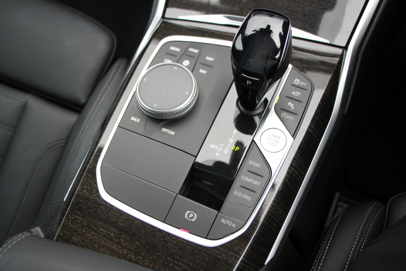 BMW 3シリーズ 330i Mｽﾎﾟｰﾂ ﾊｲﾗｲﾝ ｺﾝﾌｫｰﾄP 高出力 258馬力 ﾋｰﾀｰ黒革 追従ACC 渋滞ﾊﾝｽﾞｵﾌ 360度ｶﾒﾗ Pｱｼｽﾄﾌﾟﾗｽ LEDﾍｯﾄﾞﾗｲﾄ ｵｰﾄﾊｲﾋﾞｰﾑ Mｽﾎﾟｰﾂﾌﾞﾚｰｷ ﾀｯﾁ画面HDDﾅﾋﾞｱｯﾌﾟﾙｶｰﾌﾟﾚｲ Hifiｽﾋﾟｰｶｰ 電動ﾄﾗﾝｸ ｱﾝﾋﾞｴﾝﾄﾗｲﾄ 2年保証