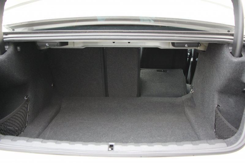 BMW 3シリーズ 330i Mｽﾎﾟｰﾂ ﾃﾞﾋﾞｭｰP ｺﾝﾌｫｰﾄP 高出力 258馬力 ﾋｰﾀｰ黒革 追従ACC 360度ｶﾒﾗ Pｱｼｽﾄﾌﾟﾗｽ LEDﾍｯﾄﾞﾗｲﾄ ｵｰﾄﾊｲﾋﾞｰﾑ Mｽﾎﾟｰﾂﾌﾞﾚｰｷ ﾀｯﾁ画面HDDﾅﾋﾞｱｯﾌﾟﾙｶｰﾌﾟﾚｲ Hifiｽﾋﾟｰｶｰ 電動ﾄﾗﾝｸ ｱﾝﾋﾞｴﾝﾄﾗｲﾄ 2年保証