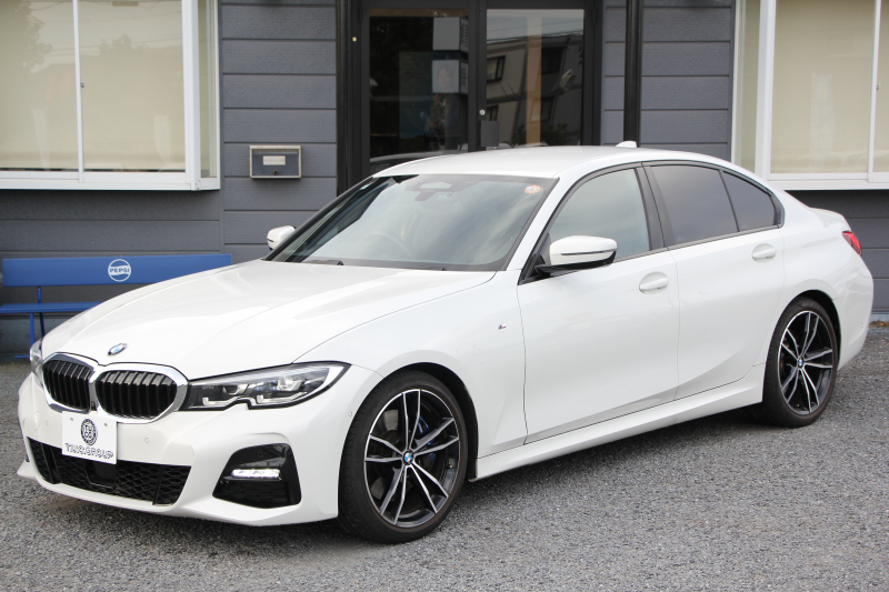 BMW 3シリーズ 330i Mｽﾎﾟｰﾂ ﾃﾞﾋﾞｭｰP ｺﾝﾌｫｰﾄP 高出力 258馬力 ﾋｰﾀｰ黒革 追従ACC 360度ｶﾒﾗ Pｱｼｽﾄﾌﾟﾗｽ LEDﾍｯﾄﾞﾗｲﾄ ｵｰﾄﾊｲﾋﾞｰﾑ Mｽﾎﾟｰﾂﾌﾞﾚｰｷ ﾀｯﾁ画面HDDﾅﾋﾞｱｯﾌﾟﾙｶｰﾌﾟﾚｲ Hifiｽﾋﾟｰｶｰ 電動ﾄﾗﾝｸ ｱﾝﾋﾞｴﾝﾄﾗｲﾄ 2年保証