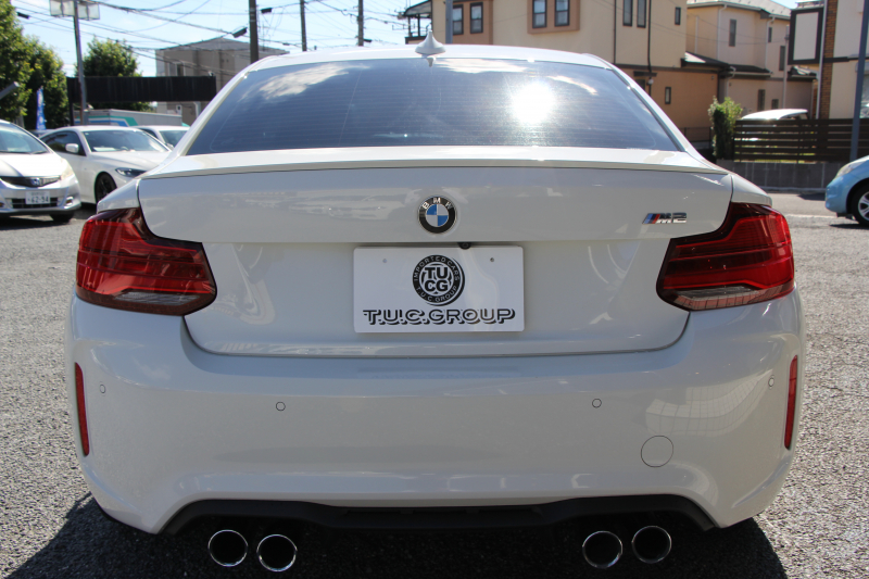 BMW Mシリーズ M2ｸｰﾍﾟMDCT 1ｵｰﾅ 後期ﾓﾃﾞﾙ 370馬力 直6ﾀｰﾎﾞﾋｰﾀｰ黒革 LEDﾍｯﾄﾞﾗｲﾄ LEDﾃｰﾙ ﾊｰﾏﾝｶｰﾄﾞﾝ ﾀｯﾁ画面HDDﾅﾋﾞBｶﾒﾗ 専用19AW 専用ﾌﾞﾚｰｷ 衝突軽減ﾌﾞﾚｰｷ 車線逸脱警告 歩行者警告 ﾌﾞﾚｰｷ付ｸﾙｺﾝ ｽﾏｰﾄｷｰ ﾊﾟﾄﾞﾙｼﾌﾄ 2年保証