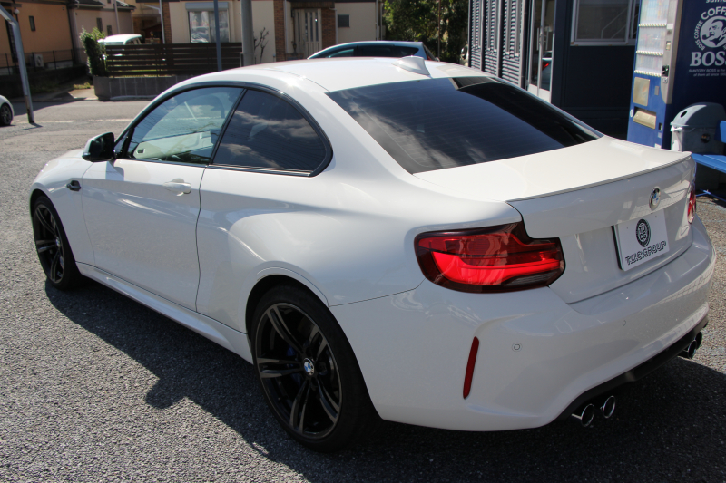 BMW Mシリーズ M2ｸｰﾍﾟMDCT 1ｵｰﾅ 後期ﾓﾃﾞﾙ 370馬力 直6ﾀｰﾎﾞﾋｰﾀｰ黒革 LEDﾍｯﾄﾞﾗｲﾄ LEDﾃｰﾙ ﾊｰﾏﾝｶｰﾄﾞﾝ ﾀｯﾁ画面HDDﾅﾋﾞBｶﾒﾗ 専用19AW 専用ﾌﾞﾚｰｷ 衝突軽減ﾌﾞﾚｰｷ 車線逸脱警告 歩行者警告 ﾌﾞﾚｰｷ付ｸﾙｺﾝ ｽﾏｰﾄｷｰ ﾊﾟﾄﾞﾙｼﾌﾄ 2年保証