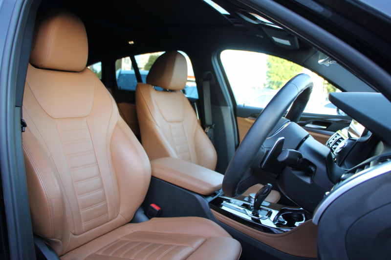 BMW X4 Xdrive30i Mｽﾎﾟｰﾂ ｾﾚｸﾄP 中期 ﾊﾟﾉﾗﾏｻﾝﾙｰﾌ 全席ﾋｰﾀｰ茶革 ﾊｰﾏﾝｶｰﾄﾞﾝ BMWﾗｲﾌﾞｺｯｸﾋﾟｯﾄ ｱｯﾌﾟﾙｶｰﾌﾟﾚｲ 変更後新HDDﾅﾋﾞTV ｲﾝﾃﾞｨﾋﾞｼﾞｭｱﾙ21AW 追従ACC HUD 360度ｶﾒﾗ LEDﾍｯﾄﾞﾗｲﾄ 電動ﾄﾗﾝｸ 2年保証