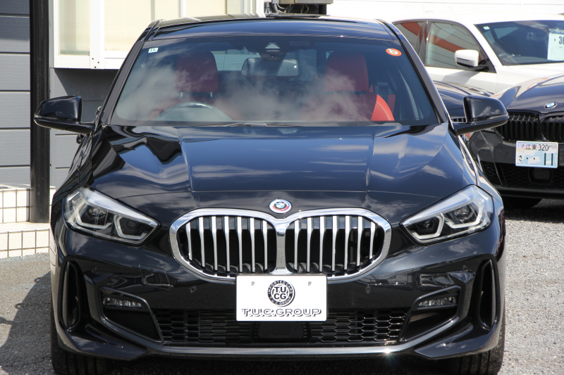 BMW 1シリーズ 118d Mｽﾎﾟｰﾂ ﾊｲﾗｲﾝ ｺﾝﾌｫｰﾄP 1ｵｰﾅ ﾋｰﾀｰ付ﾏｸﾞﾏﾚｯﾄﾞﾚｻﾞｰ 追従ACC 電動ﾘｱｹﾞｰﾄ 50thｴﾝﾌﾞﾚﾑ idriveﾅﾋﾞｹﾞｰｼｮﾝP BMWﾗｲﾌﾞｺｯｸﾋﾟｯﾄ ｱｯﾌﾟﾙｶｰﾌﾟﾚｲ LEDﾍｯﾄﾞﾗｲﾄ Pｱｼｽﾄ 18AW 専用ｴｱﾛ 2年保証