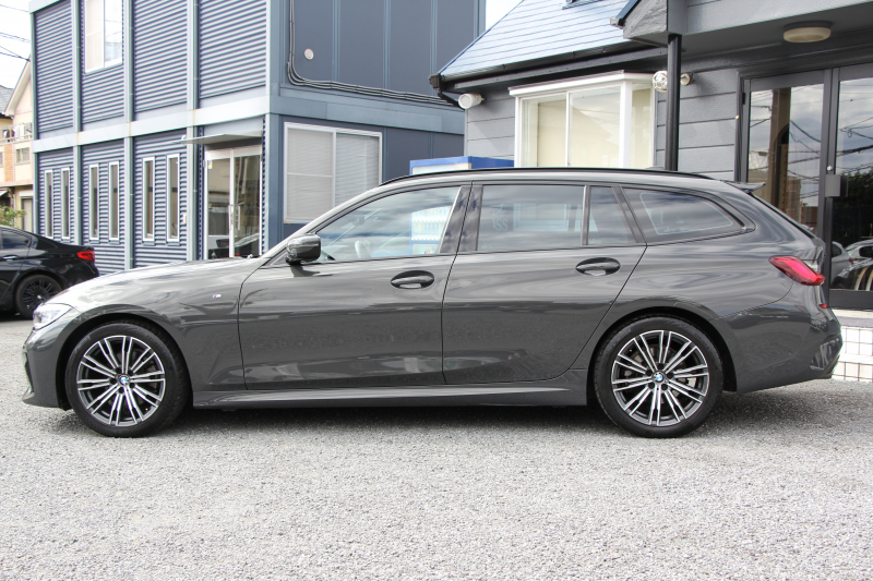 BMW 3シリーズ 320d Xdrive ﾂｰﾘﾝｸﾞMｽﾎﾟｰﾂ ﾃﾞﾋﾞｭｰ&ｲﾉﾍﾞｰｼｮﾝ&ｺﾝﾌｫｰﾄP individualｶﾗｰ ﾚｰｻﾞｰﾗｲﾄ ﾋｰﾀｰ付ｵｲｽﾀｰﾚｻﾞｰ HUD ｼﾞｪｽﾁｬｰC 渋滞ﾊﾝｽﾞｵﾌ ｱｯﾌﾟﾙｶｰﾌﾟﾚｲ ﾀｯﾁ画面HDDﾅﾋﾞBMWﾗｲﾌﾞｺｯｸﾋﾟｯﾄﾞﾜｲﾔﾚｽ充電 電動ﾄﾗﾝｸ 追従ACC 2年保証