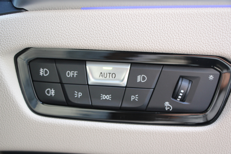 BMW 3シリーズ 320d Xdrive ﾂｰﾘﾝｸﾞMｽﾎﾟｰﾂ ﾃﾞﾋﾞｭｰ&ｲﾉﾍﾞｰｼｮﾝ&ｺﾝﾌｫｰﾄP individualｶﾗｰ ﾚｰｻﾞｰﾗｲﾄ ﾋｰﾀｰ付ｵｲｽﾀｰﾚｻﾞｰ HUD ｼﾞｪｽﾁｬｰC 渋滞ﾊﾝｽﾞｵﾌ ｱｯﾌﾟﾙｶｰﾌﾟﾚｲ ﾀｯﾁ画面HDDﾅﾋﾞBMWﾗｲﾌﾞｺｯｸﾋﾟｯﾄﾞﾜｲﾔﾚｽ充電 電動ﾄﾗﾝｸ 追従ACC 2年保証