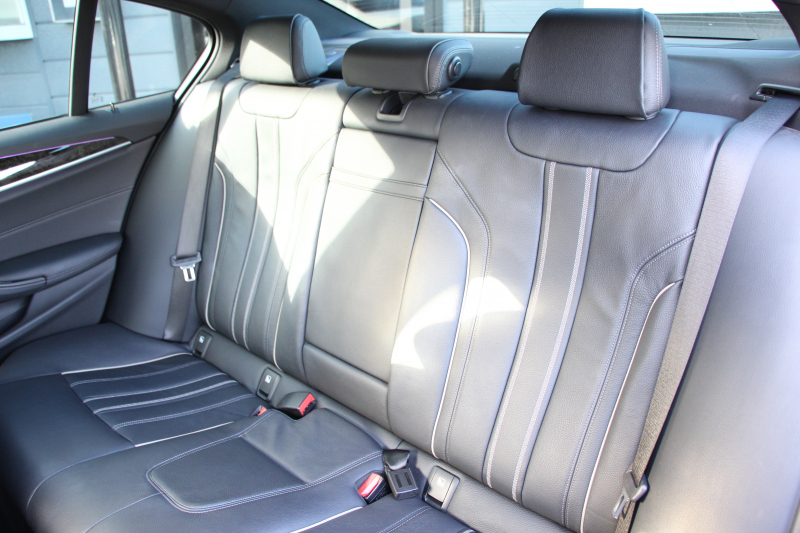 BMW 5シリーズ 523d Xdrive Mｽﾎﾟｰﾂ 後期 4WD ﾋｰﾀｰ黒革 渋滞ﾊﾝｽﾞｵﾌ LEDﾍｯﾄﾞﾗｲﾄ ｵｰﾄﾊｲﾋﾞｰﾑ 360度ｶﾒﾗ BMWﾗｲﾌﾞｺｯｸﾋﾟｯﾄ ｱﾀﾞﾌﾟﾃｨﾌﾞｻｽ ﾀｯﾁ画面HDDﾅﾋﾞTV ｱｯﾌﾟﾙｶｰﾌﾟﾚｲ 追従ACC HUD 電動ﾄﾗﾝｸ 2年保証