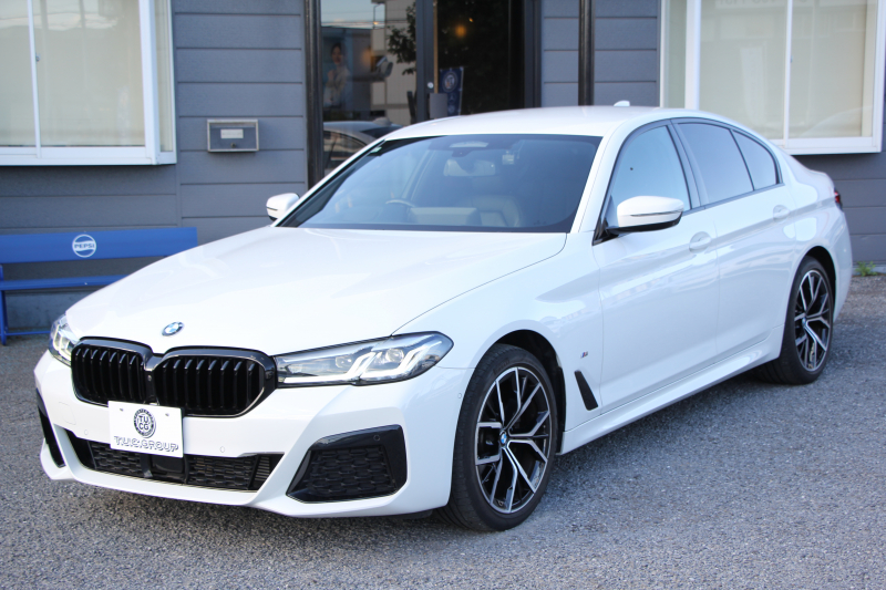 BMW 5シリーズ 523d Xdrive Mｽﾎﾟｰﾂ 後期 4WD ﾋｰﾀｰ黒革 渋滞ﾊﾝｽﾞｵﾌ LEDﾍｯﾄﾞﾗｲﾄ ｵｰﾄﾊｲﾋﾞｰﾑ 360度ｶﾒﾗ BMWﾗｲﾌﾞｺｯｸﾋﾟｯﾄ ｱﾀﾞﾌﾟﾃｨﾌﾞｻｽ ﾀｯﾁ画面HDDﾅﾋﾞTV ｱｯﾌﾟﾙｶｰﾌﾟﾚｲ 追従ACC HUD 電動ﾄﾗﾝｸ 2年保証