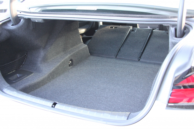 BMW 5シリーズ 523d Xdrive Mｽﾎﾟｰﾂ 後期 4WD ﾋｰﾀｰ黒革 渋滞ﾊﾝｽﾞｵﾌ LEDﾍｯﾄﾞﾗｲﾄ ｵｰﾄﾊｲﾋﾞｰﾑ 360度ｶﾒﾗ BMWﾗｲﾌﾞｺｯｸﾋﾟｯﾄ ｱﾀﾞﾌﾟﾃｨﾌﾞｻｽ ﾀｯﾁ画面HDDﾅﾋﾞTV ｱｯﾌﾟﾙｶｰﾌﾟﾚｲ 追従ACC HUD 電動ﾄﾗﾝｸ 2年保証