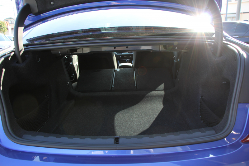 BMW 3シリーズ 330i Mｽﾎﾟｰﾂ ﾊｲﾗｲﾝ ｺﾝﾌｫｰﾄP 高出力 258馬力 ﾋｰﾀｰ黒革 追従ACC 360度ｶﾒﾗ Pｱｼｽﾄﾌﾟﾗｽ ｵﾌﾟｼｮﾝ19AW LEDﾍｯﾄﾞﾗｲﾄ ｵｰﾄﾊｲﾋﾞｰﾑ Mｽﾎﾟｰﾂﾌﾞﾚｰｷ ﾀｯﾁ画面HDDﾅﾋﾞｱｯﾌﾟﾙｶｰﾌﾟﾚｲ Hifiｽﾋﾟｰｶｰ 電動ﾄﾗﾝｸ ｱﾝﾋﾞｴﾝﾄﾗｲﾄ 2年保証